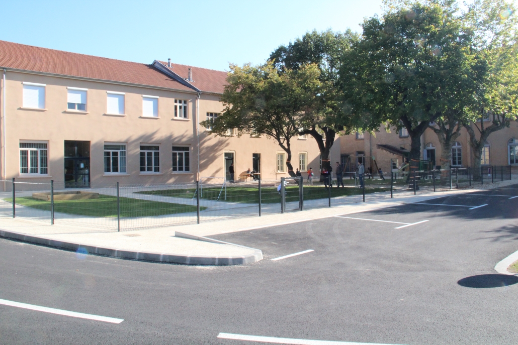 28 Bis Rue Du Mayollet 42300 Roanne